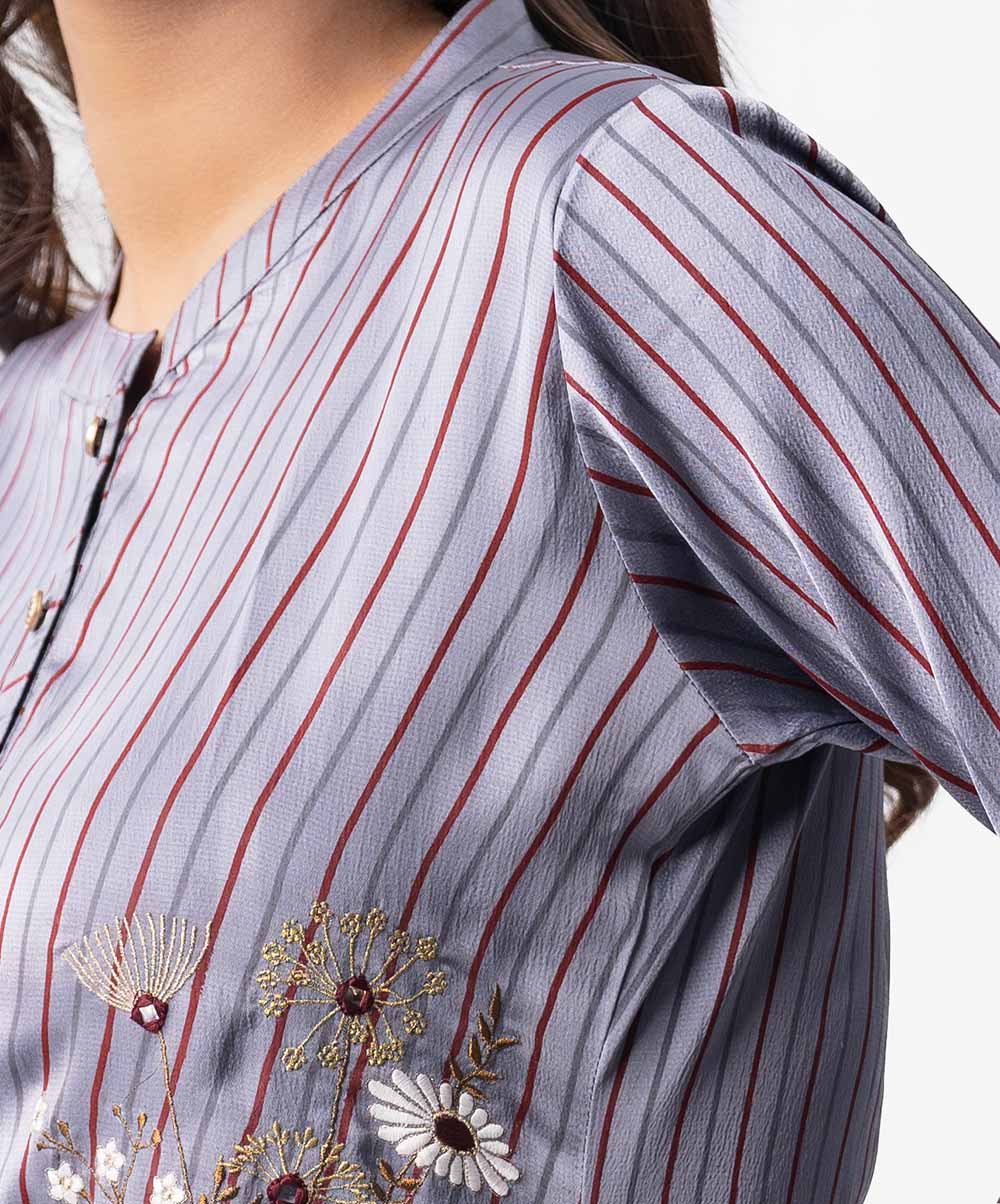 Women's Shirt Style Tunic image 3