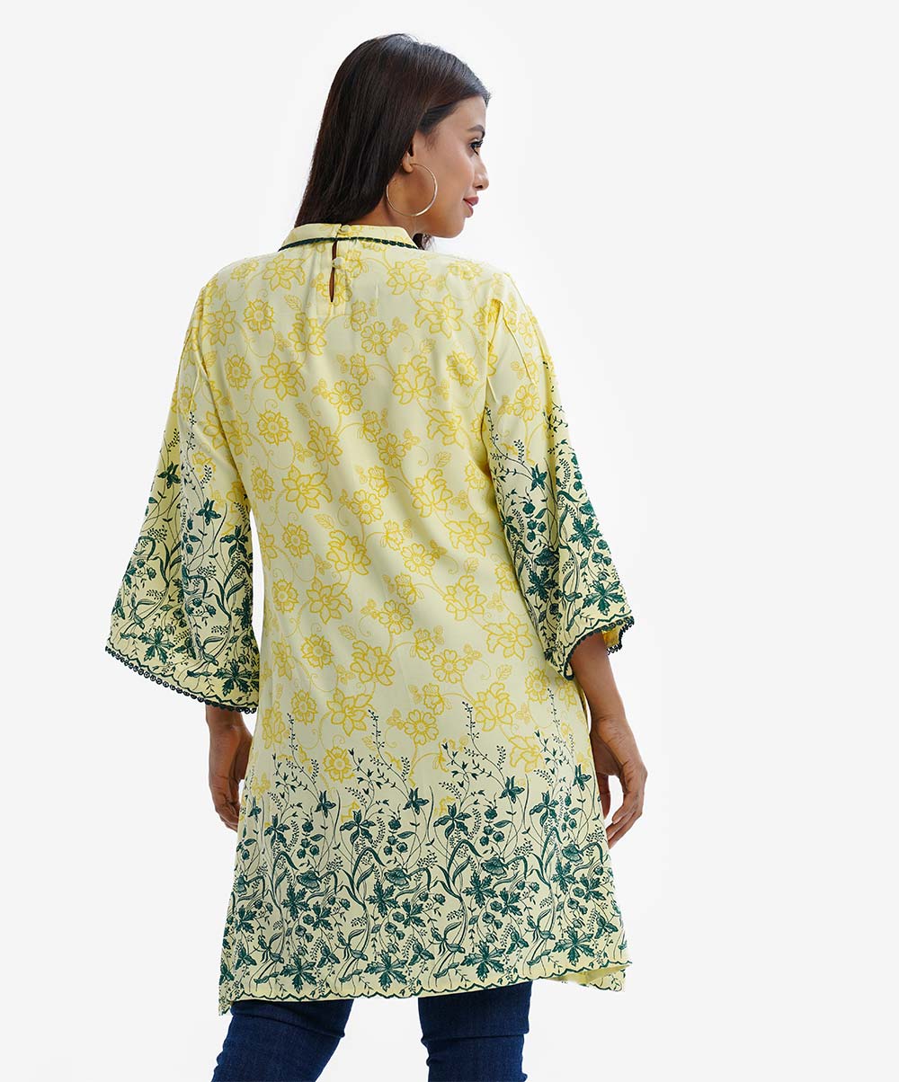 Women's Printed Yellow Tent Style Tunic image 4