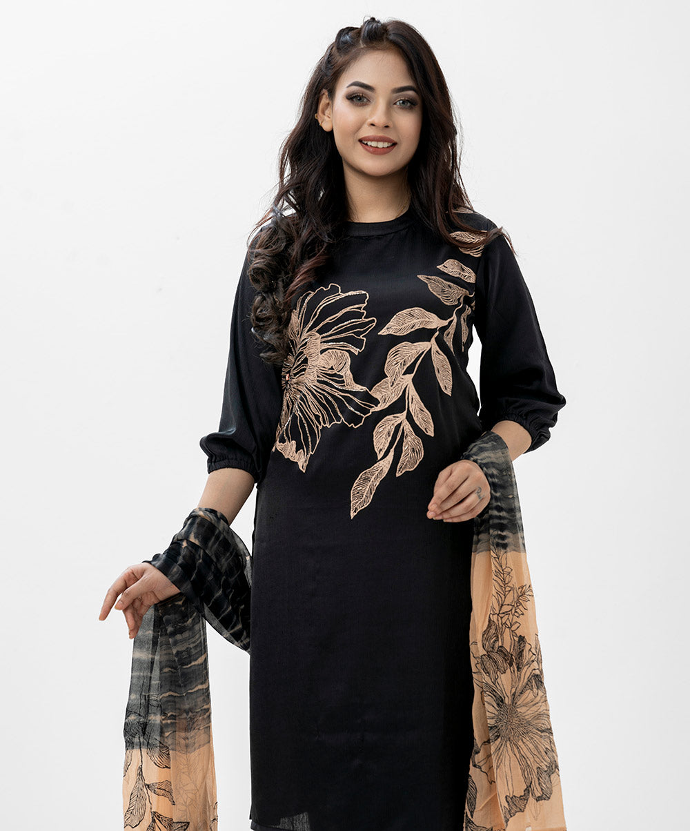 Macro Floral Designer Set with Scarf image 1