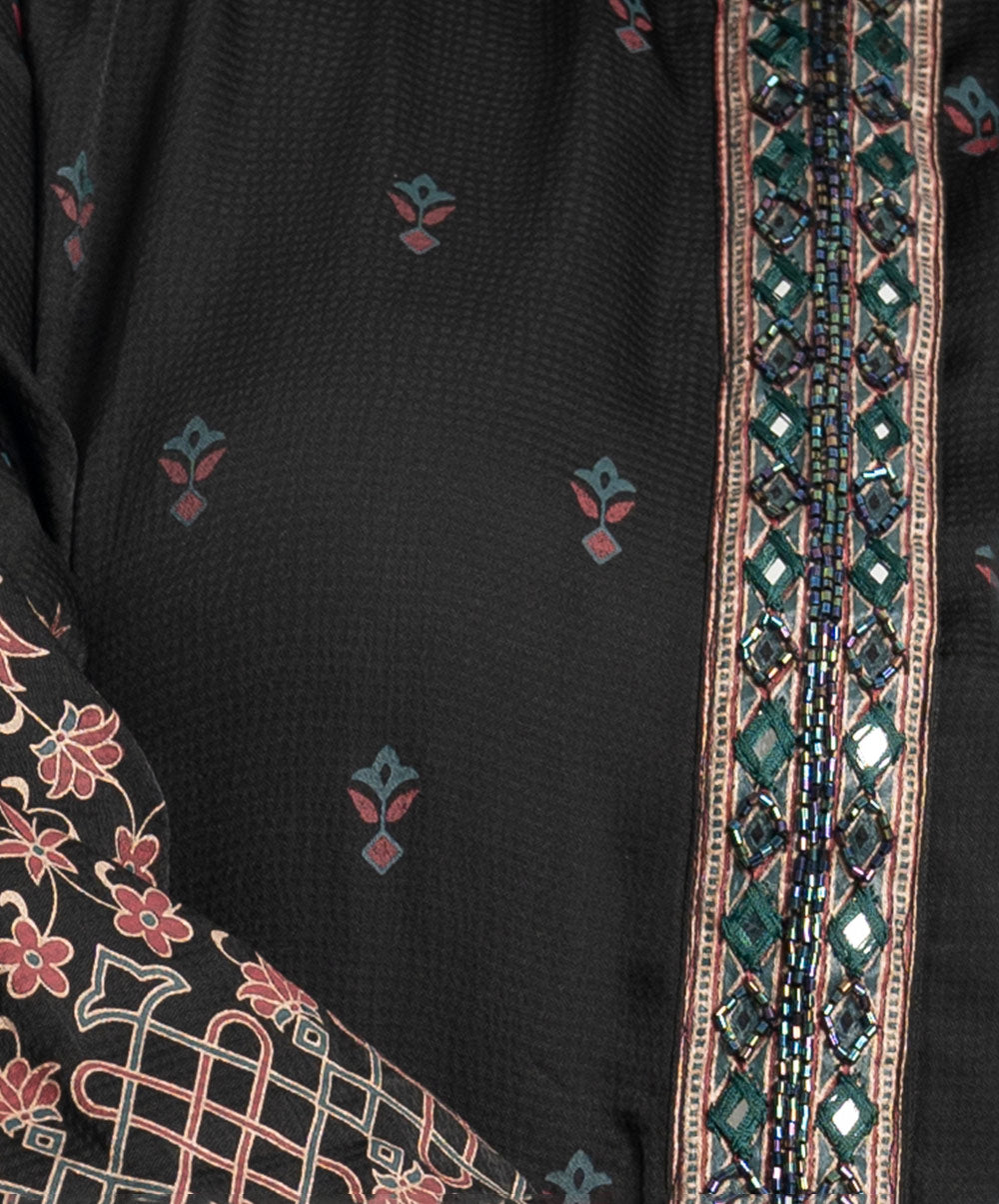 Women's Bell Sleeves Straight Cut Tunic image 2